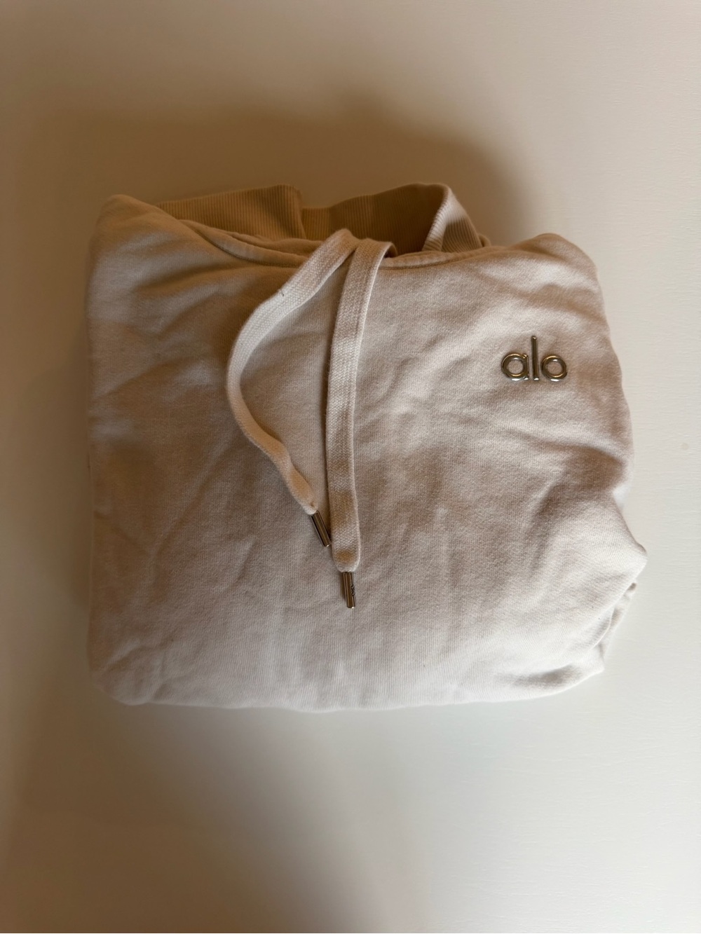 ALO Yoga Cream Pullover Hoodie Sweater
